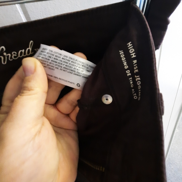 Universal Thread High Rise Jeggings Plum Size 26R - Picture 5 of 6